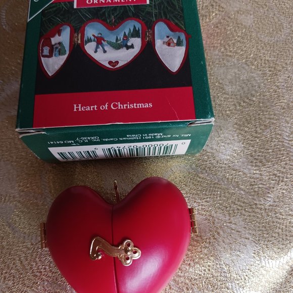 Hallmark Holiday Hallmark Keepsake Ornaments Set Of 5 Poshmark